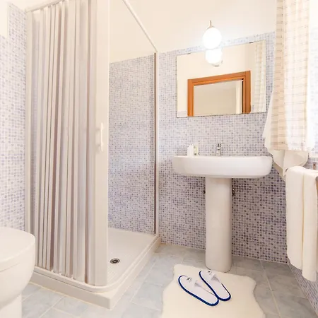 Summer - Baia Guest house *